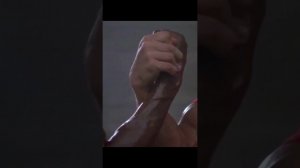 Легендарное Рукопожатие Арни #шортс #shortsvideo #арнольд #арни #хищник #чужой #фильмы #кино