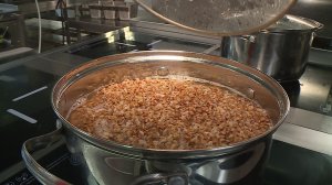 В Георгиевске готовят для фронта и поддерживают семьи бойцов