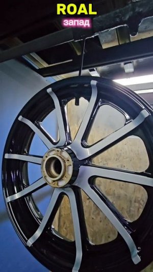 Покраска мото дисков.