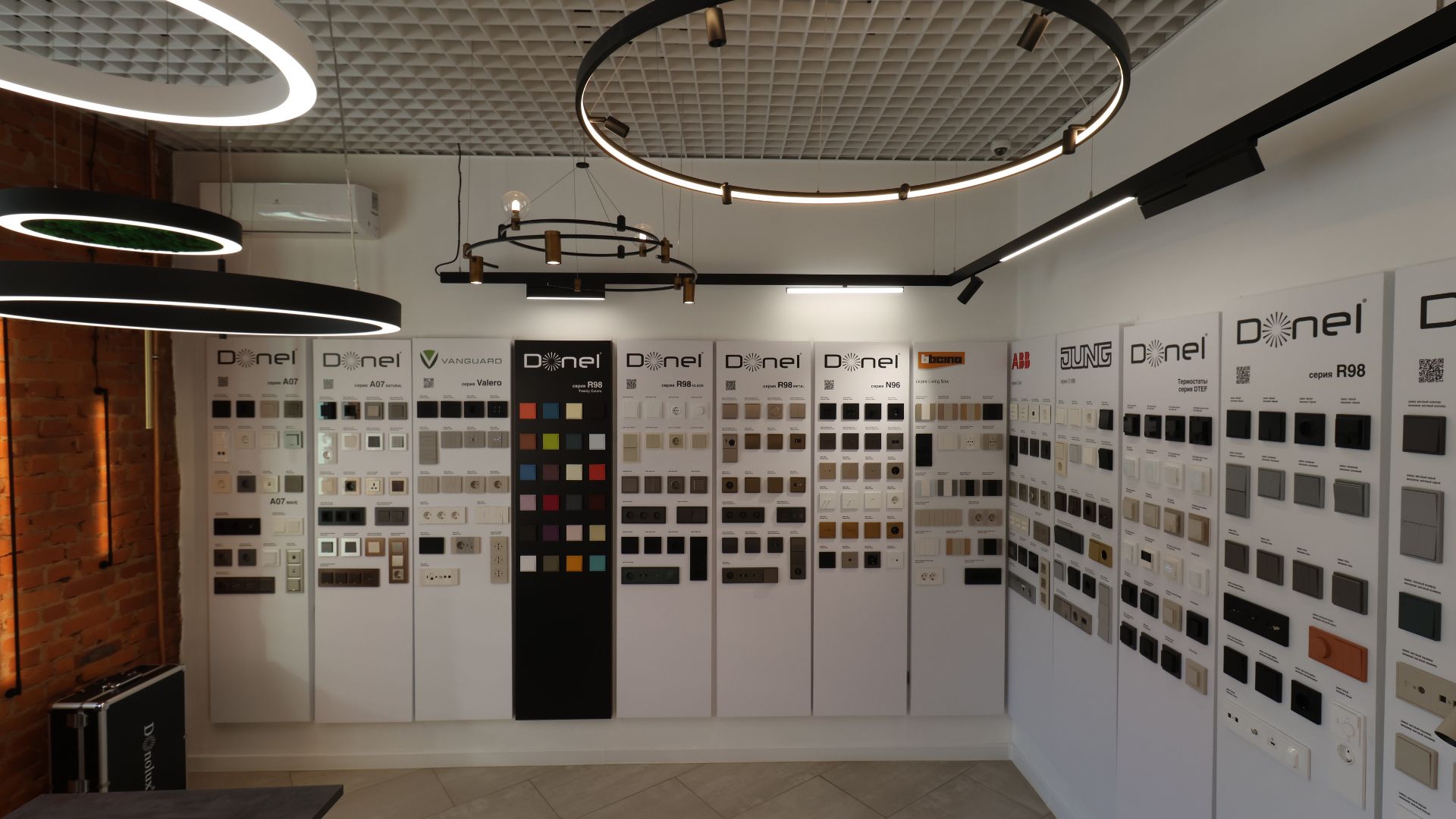 Новый шоу-рум ГЭС в Хабаровске смотреть онлайн