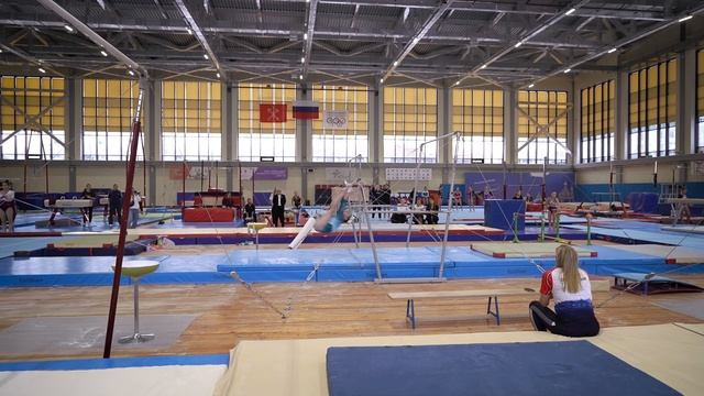 Репортаж. Соревнования по спортивной гимнастике памяти А.В. Киряшова смотреть онлайн