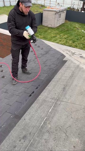 🙌🙌Монтаж гибкой черепицы. Некоторые нюансы монтажа смотреть онлайн