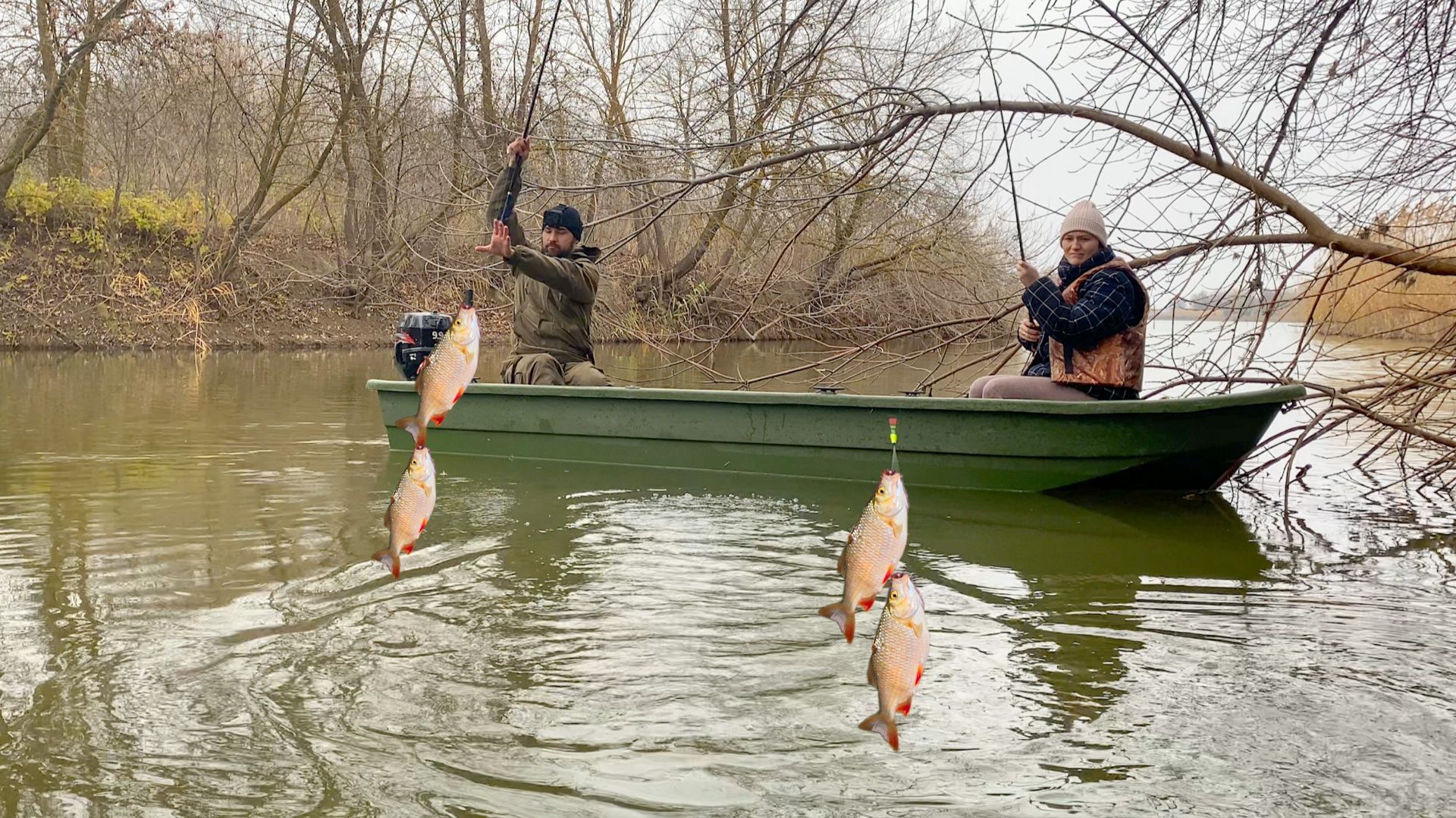 ПОЛ МЕШКА КРУПНОЙ КРАСНОПЁРКИ! ТУТ РЫБЫ ТЬМА! Ловим с женой на поплавок в ноябре. Астрахань. смотреть онлайн