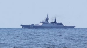 AP: Британия перехватила в Ла-Манше танкер и корвет из России