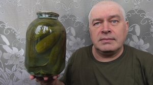 Видео снимает Геннадий Горин. Банка с огурцами или огурцы в банке