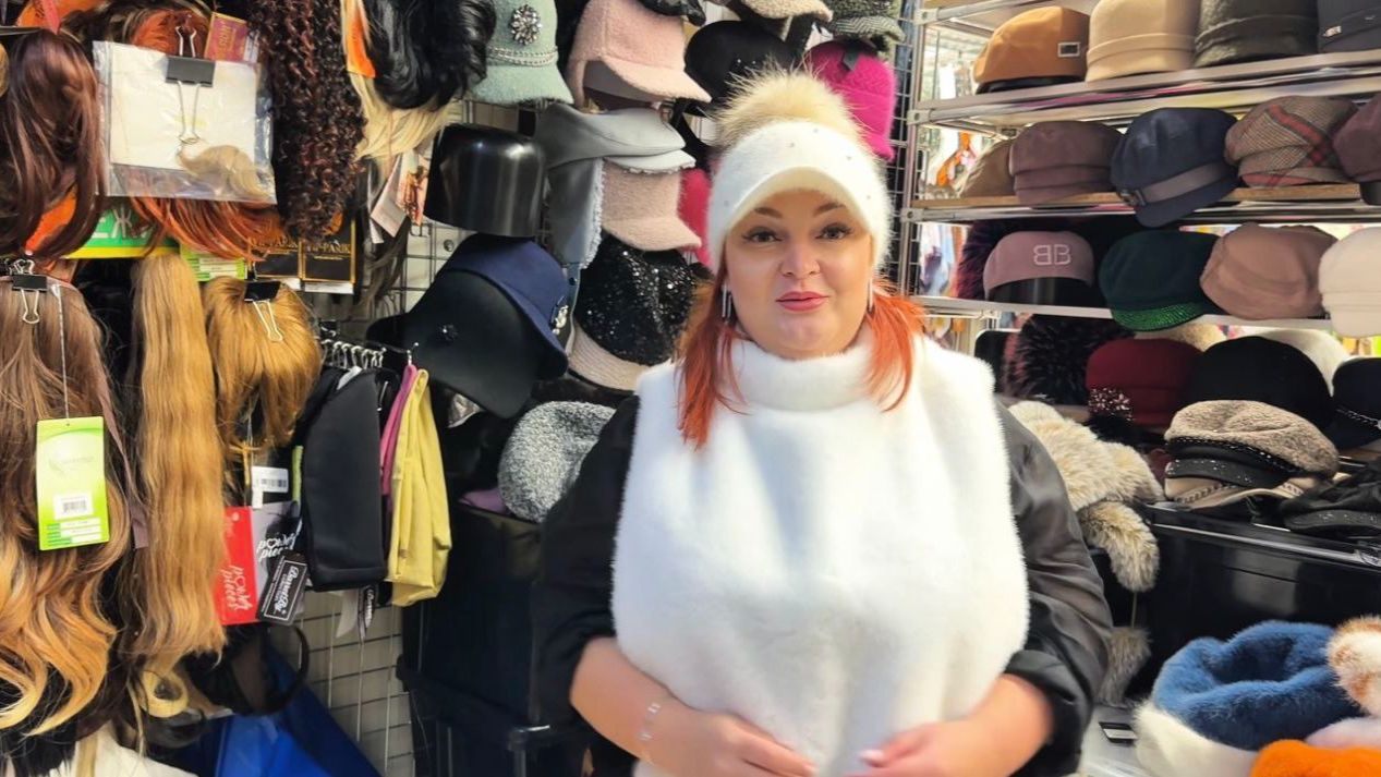 Чёрная пятница на головные уборы. Манишки. Кепки. Шапки. Береты смотреть онлайн