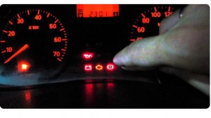 Настройка часов на щитке приборов Рено Логан (Renault Logan) и Лада Ларгус