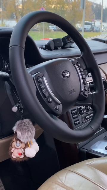 Land Rover Range Rover. Перетяжка руля смотреть онлайн