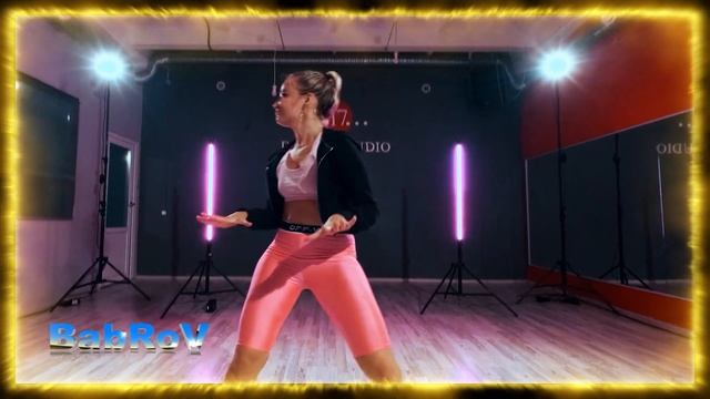 BabRoV AI - Moonlit Stroll (KalashnikoFF Style) смотреть онлайн