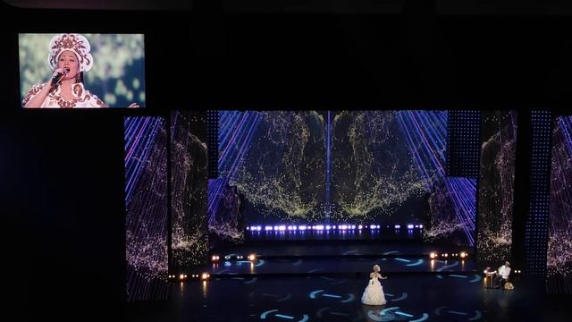 Москва. Кремль Бедрос Киркоров. Концерт к 90-летию «От сердца к сердцу: перелистывая страницы» смотреть онлайн