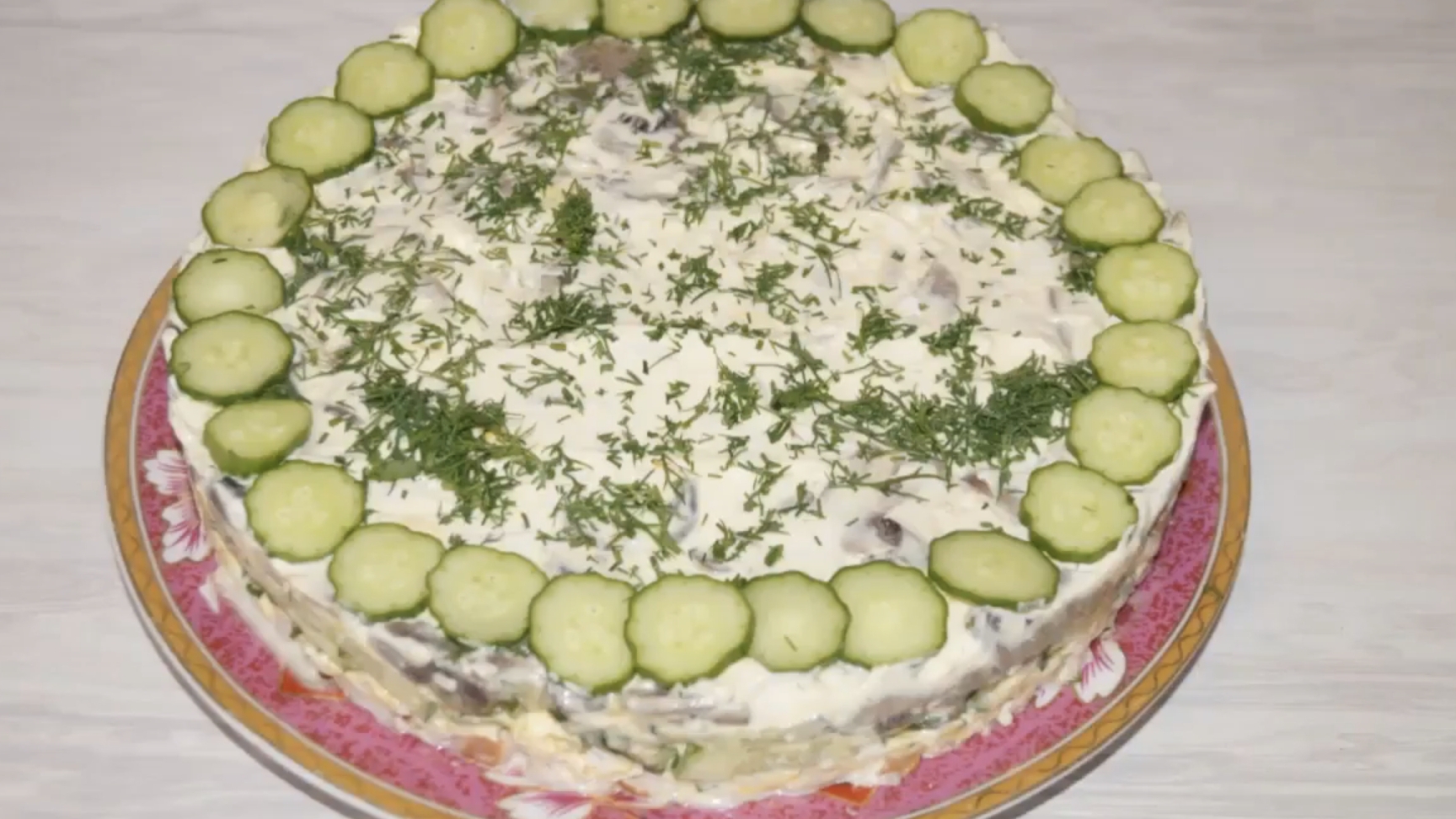 Салат Курочка Ряба! смотреть онлайн