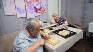 Мотивация на уборку в доме Читаю комментарии зрителей ВЛОГ жизнь в деревне ПОДВАЛ ИЛЬИЧА