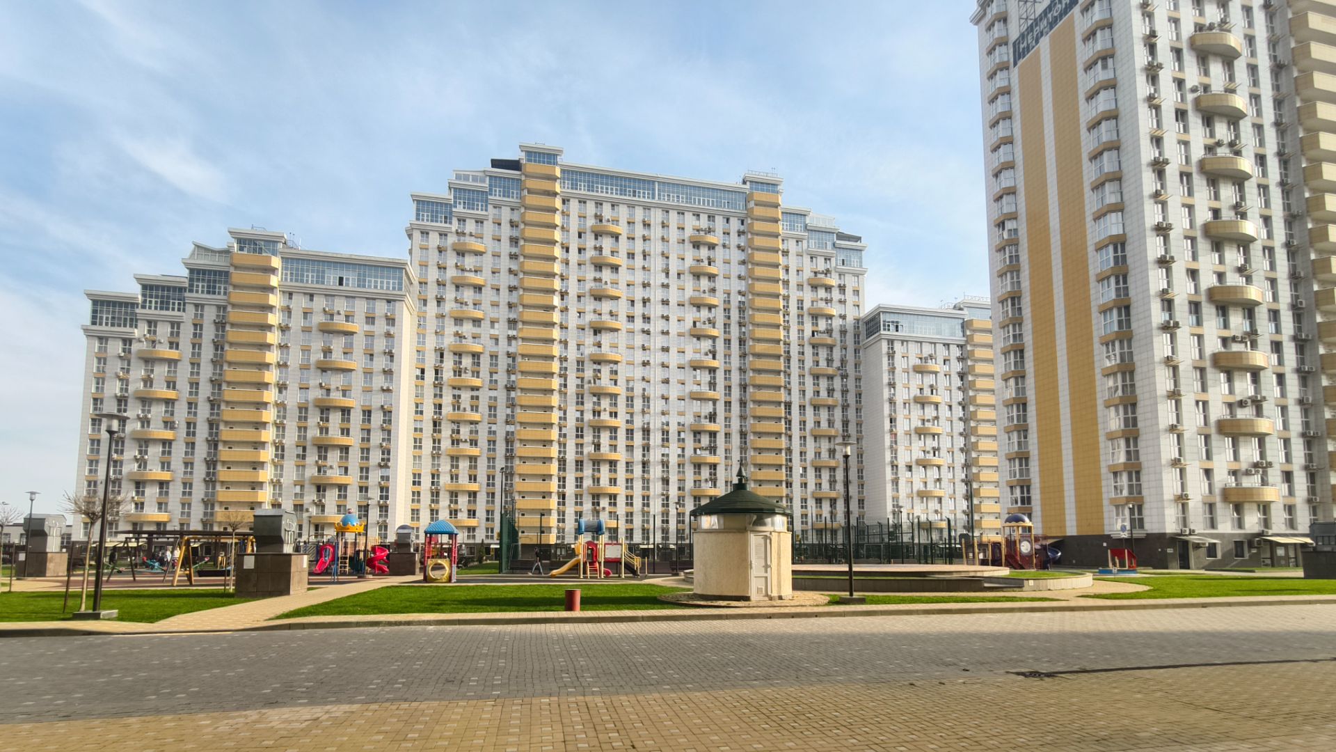 1к 42.5 м2, Краснодар, ул Красная д.176, ЖК "БОЛЬШОЙ".mp4 смотреть онлайн