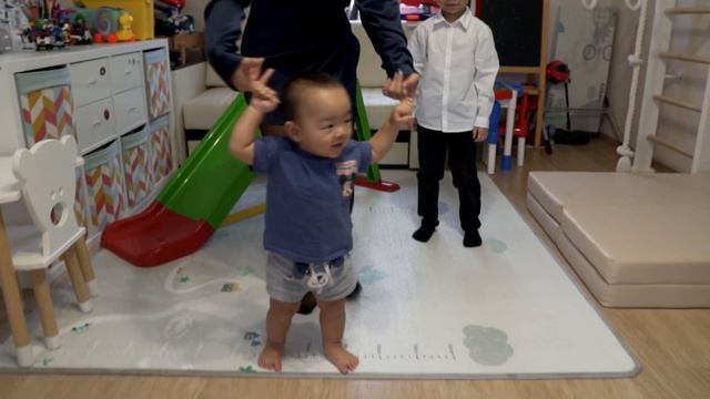 Асянди (아스얀디). Кириллу один годик! смотреть онлайн