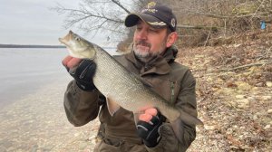 Предзимняя рыбалка на спиннинг с берега. Волга. Татинец.