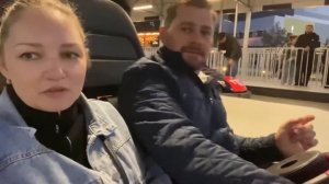 ВЛОГ Вечерняя Анапа ВЕСЕЛОЕ НАСТРОЕНИЕ‼️Катаемся на машинках и гуляем в парке аттракционов ✅