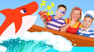 Учим Цвета с Разноцветными Акулами - Левий Лев