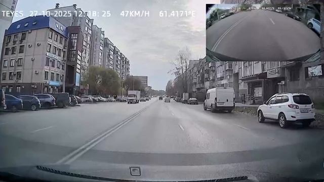 Пример работы видеорегистратора Teyes CC4 PRO