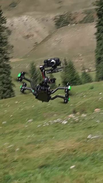 This FPV drone setup is all types of EPIC 🔥🔥 DJI Ronin Image Transmitter and DJI RS 3 Pro gimb смотреть онлайн