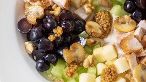 Отличный салат для Нового года. Салат Вальдорф