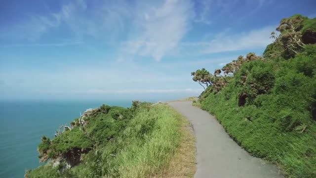 🇬🇧 Долина скал - это спокойная прогулка по скалам Северного Девона 🇬🇧 смотреть онлайн