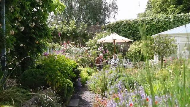 САДЫ ШОТЛАНДИИ САД ХУДОЖНИКОВ ЛЕТОМ 2024 смотреть онлайн