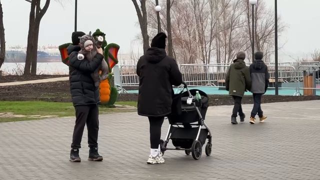 Николай Панков провел повторную встречу из-за низкого темпа работ на набережной в Балаково смотреть онлайн