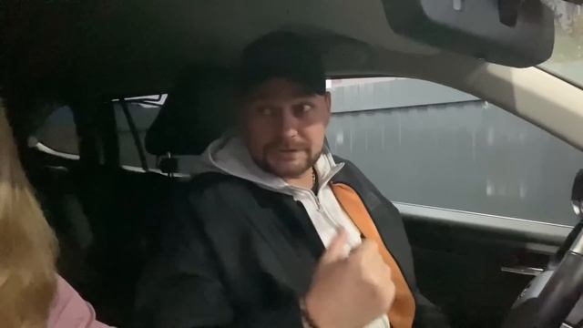 ВЛОГ У нас БОЛЬШАЯ СТИРКА ! У Алисы в школе ДЕНЬ ПОДАРКОВ ! Приготовила вкусное мясо в фольге ! смотреть онлайн