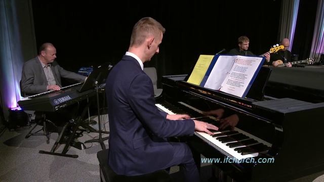Буду жить под защитой смотреть онлайн