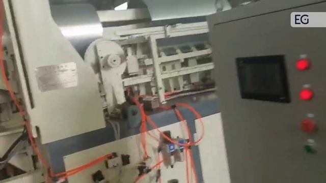 Автоматическая линия для производства конических вёдер V-200 смотреть онлайн