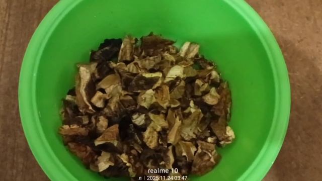 🍄🌲 Как вернуть лесной аромат: оживляем сушёные грибы смотреть онлайн