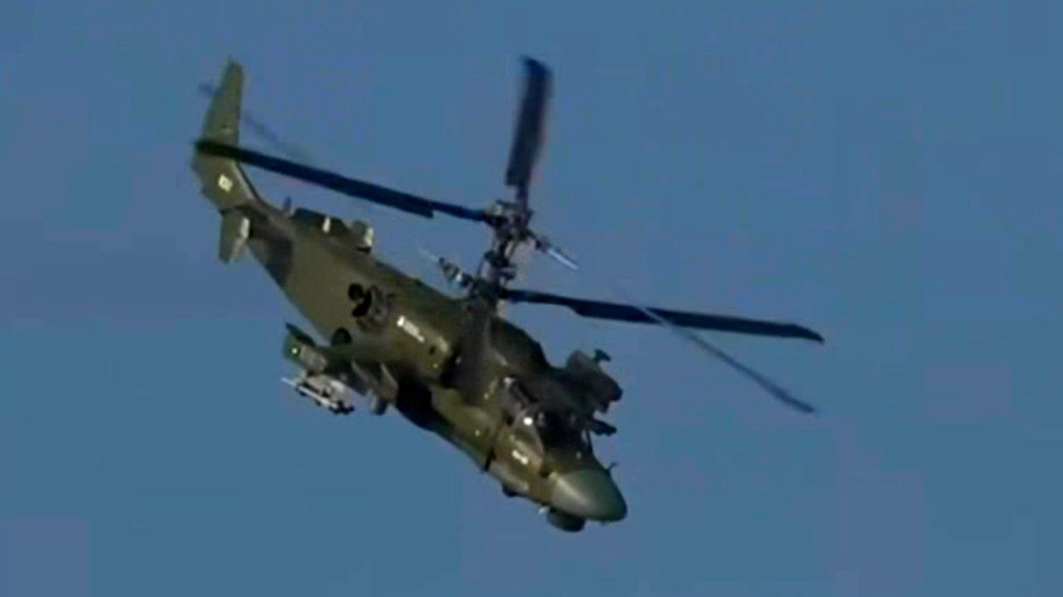 Выступление Ка-52 на авиашоу Dubai Airshow 2025 смотреть онлайн