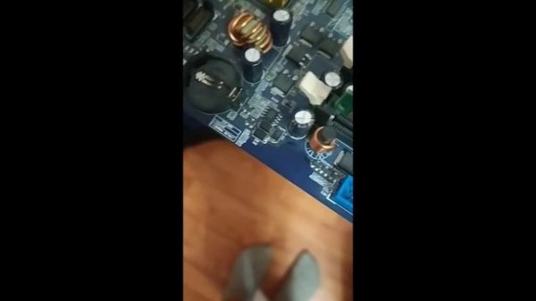 собрал мат. плату