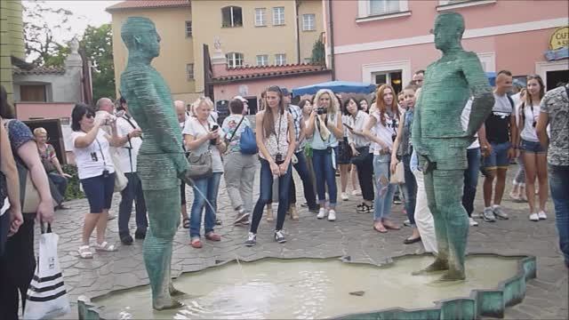Прага. Фонтан. 09. 2016 г. смотреть онлайн
