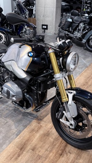 2018 BMW R9T Option 719 (Blue planet metallic / aluminium)