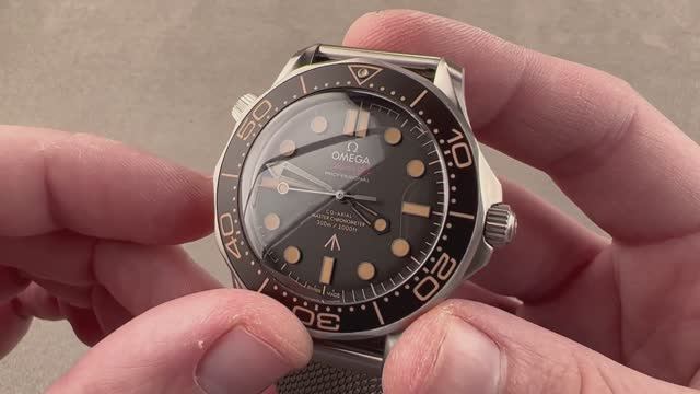 Omega Seamaster Diver 300M 007 Edition "Нет времени умирать" 210.90.42.20.01.001 часы Джеймса Бонда