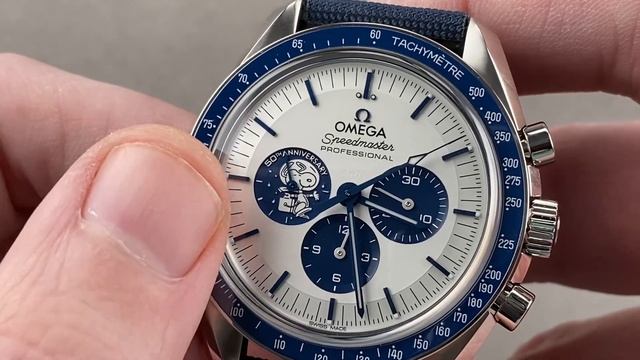 Omega Speedmaster Professional, отмеченный 50-летием премии "Серебряный Снупи", 310.32.42.50.02.001