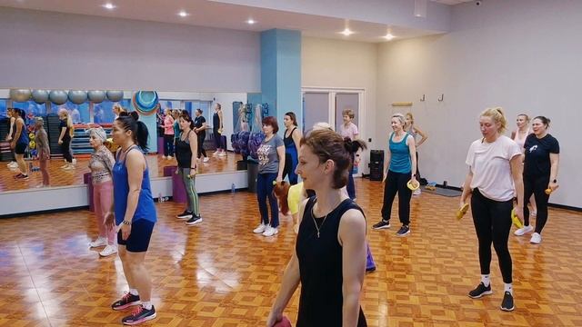 ФУНКЦИОНАЛЬНЫЙ ТРЕНИНГ / FUNCTIONAL TRAINING / ГРУППОВАЯ ТРЕНИРОВКА смотреть онлайн