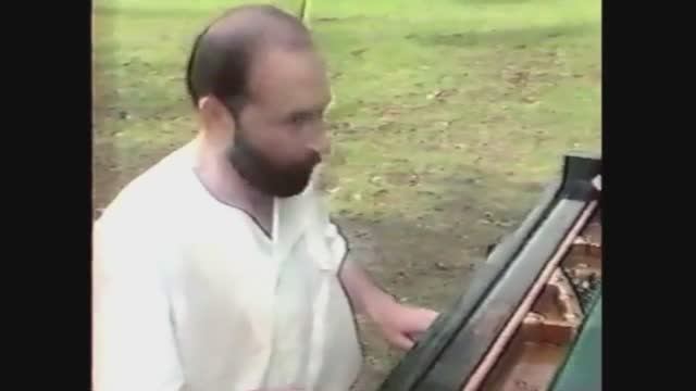 Миша Альперин в фильме Игоря Шишкова "Осторожно! Двери закрываются или  джаз на экспорт" (1991 г.)