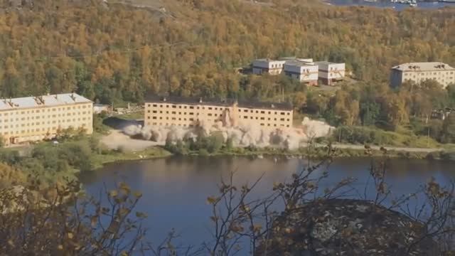 Снос дома в Лиинахамари в 2016 году (Печенгский район Мурманской области) смотреть онлайн