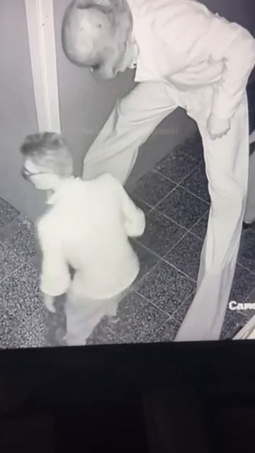 Пранк в темноте смотреть онлайн