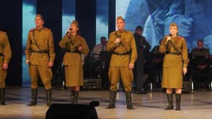 Выступление Ансамбля песни и пляски СибО ВНГ РФ