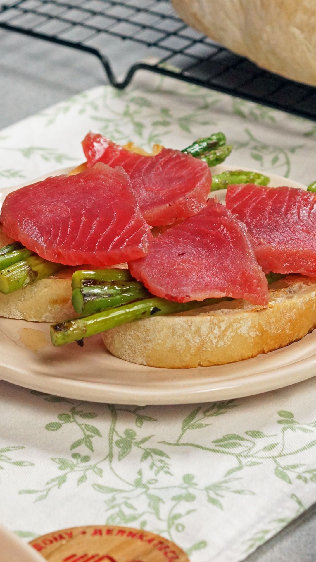 Тунец малосольный смотреть онлайн