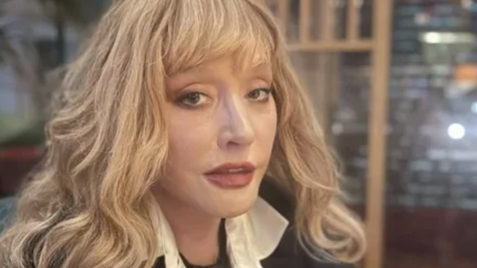 Пугачева не в себе: заявил писатель Александр Рой смотреть онлайн