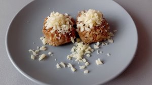 Мясные шарики с сыром. Новогодняя закуска