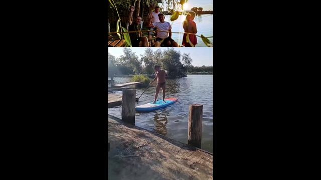 Корабли в открытом море
Как птицы на воле.
В неизвестные просторы
Уносят смелых волны
И плывут они к смотреть онлайн