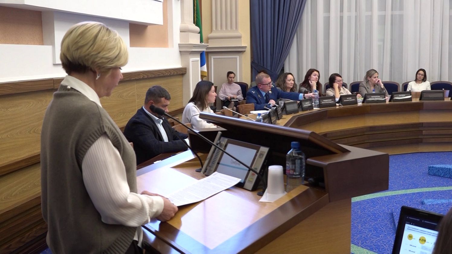 Доступность социального такси обсудили на заседании комиссии по социальной политике смотреть онлайн