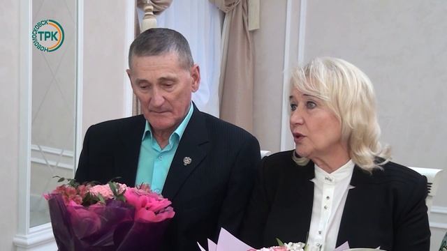 50 лет совместной жизни: сразу две пары отметили золотую свадьбу смотреть онлайн