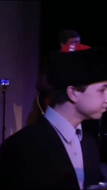 🎵ПО ГОРАМ КАРПАТСКИМ
(Старинная песня Казаков)
〰️〰️〰️〰️🎼〰️〰️〰️〰️
По горам Карпатским метелица вьёт смотреть онлайн