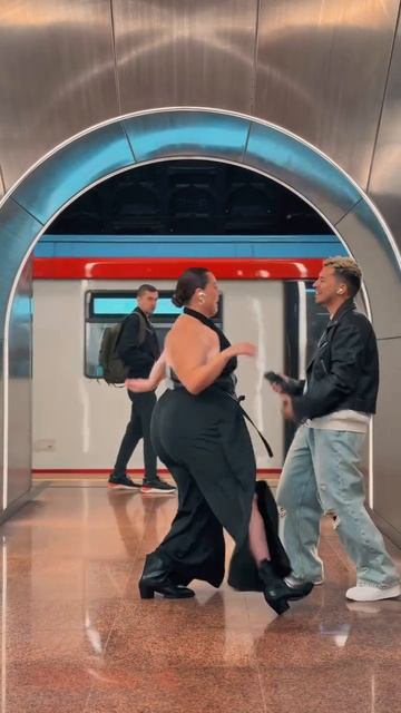 Поймал рыбку 🐠 #девочкакапкан #noris #норис